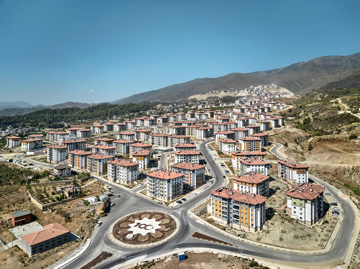 HATAY-ANTAKYA-GÜLDEREN, DİKMECE VE CİVARI KALICI DEPREM KONUTLARININ BAĞLANTI YOLLARI VE REZERV ALANLARI 